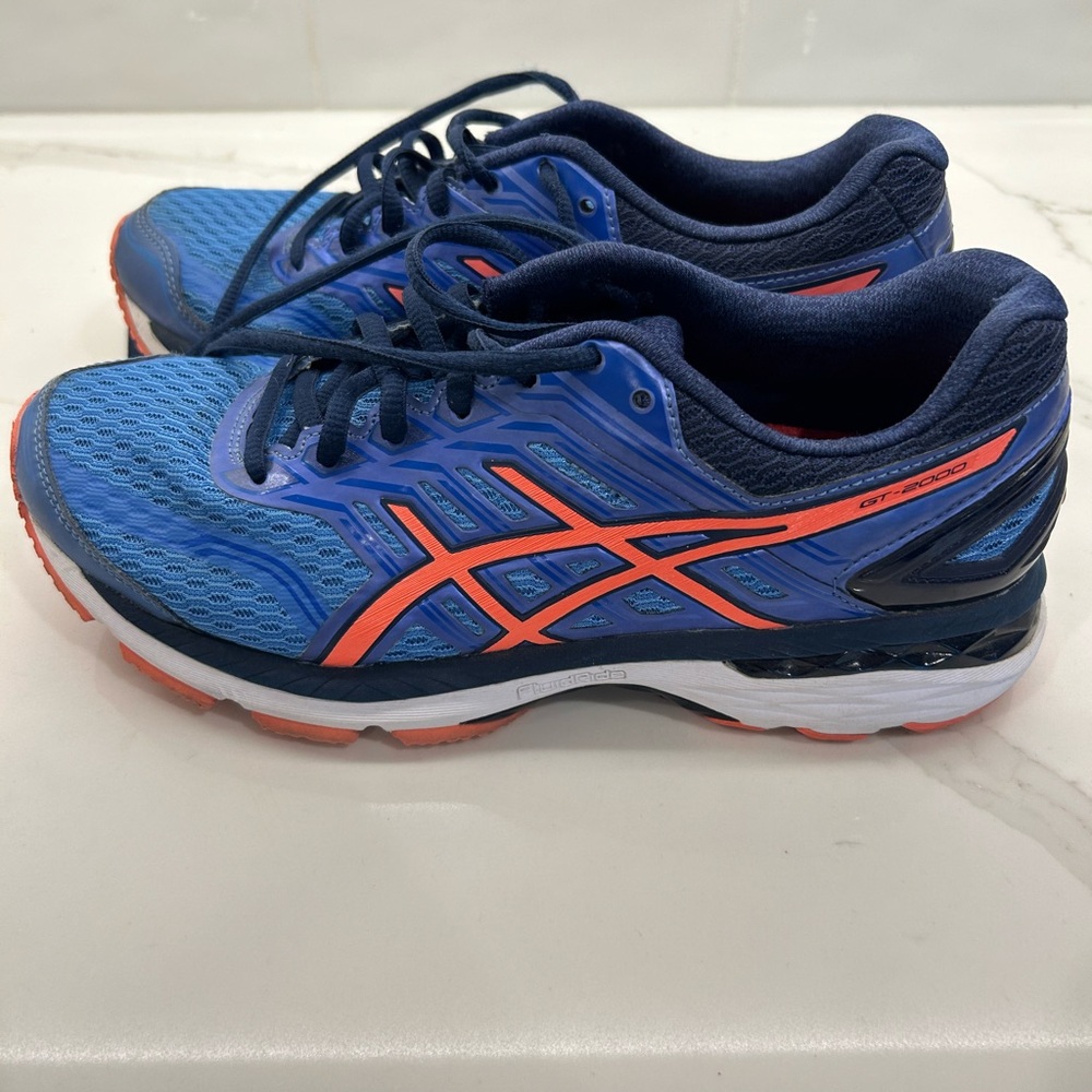 Women’s Blue ASICS GT-2000 Tennis Shoes